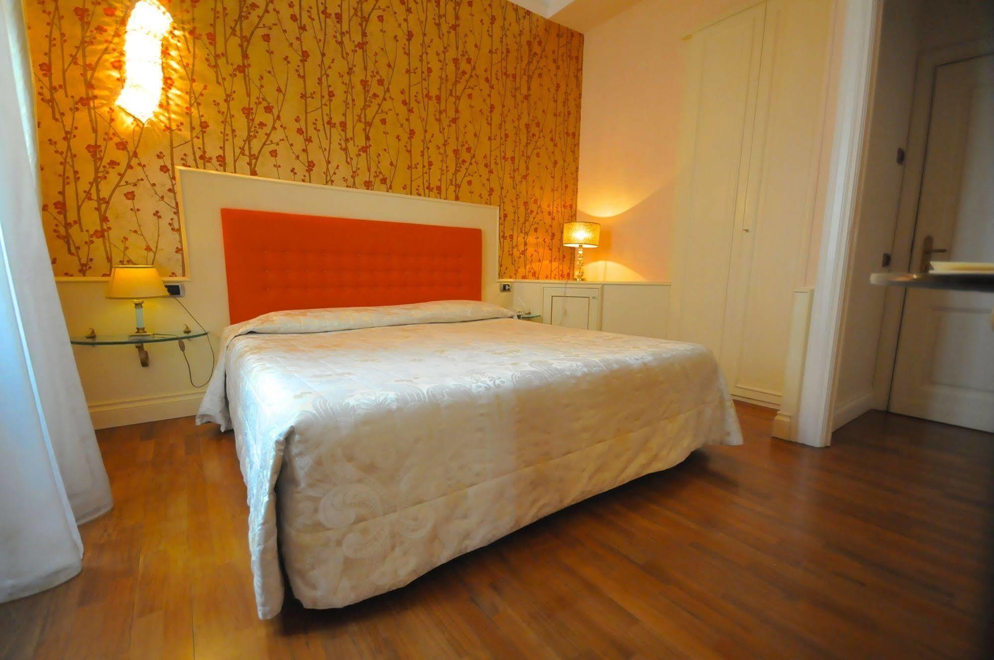C-Hotels De Rose Palace Florença Exterior foto